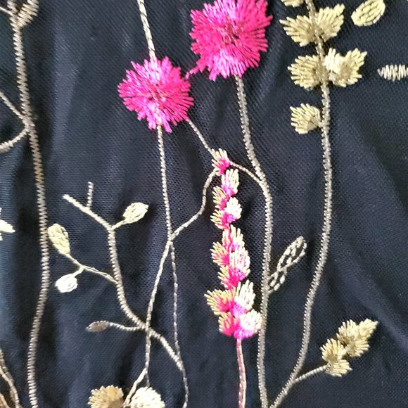 Hot Gal Women's Halter Style Summer Dress Sleeveless Knee Length Embroidered - Picture 5 of 10